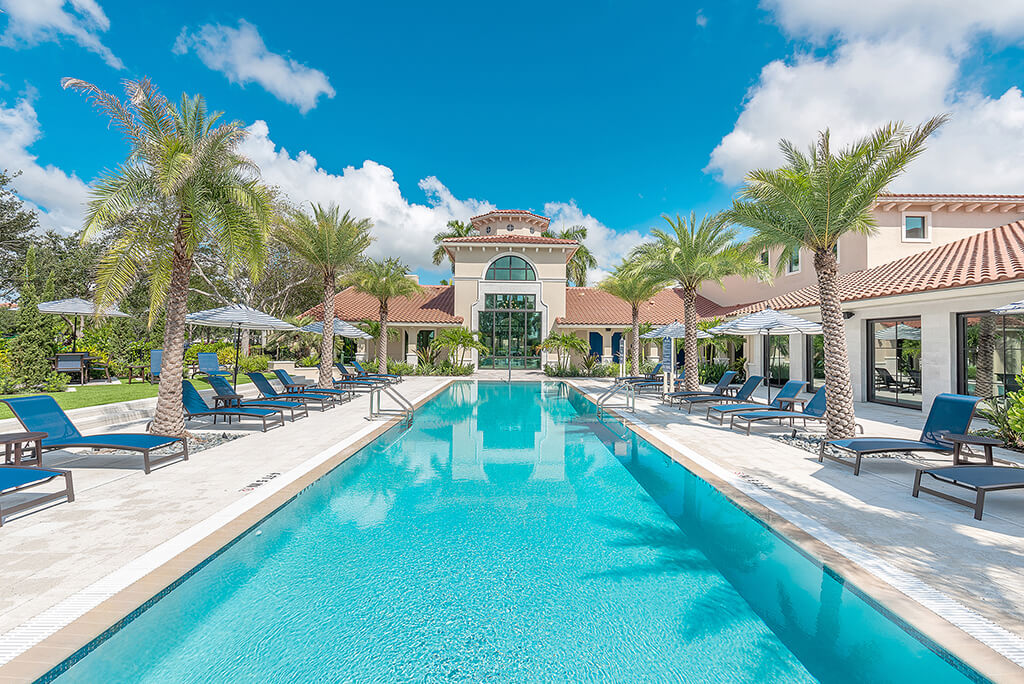 Swimming pool at Portofino Place Apartments in West Palm Beach Florida
